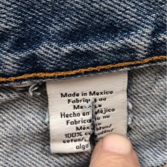 Vintage Calvin Klein Womens Jeans Shorts 34 Measured Casual Blue Denim Classic - Picture 8 of 12